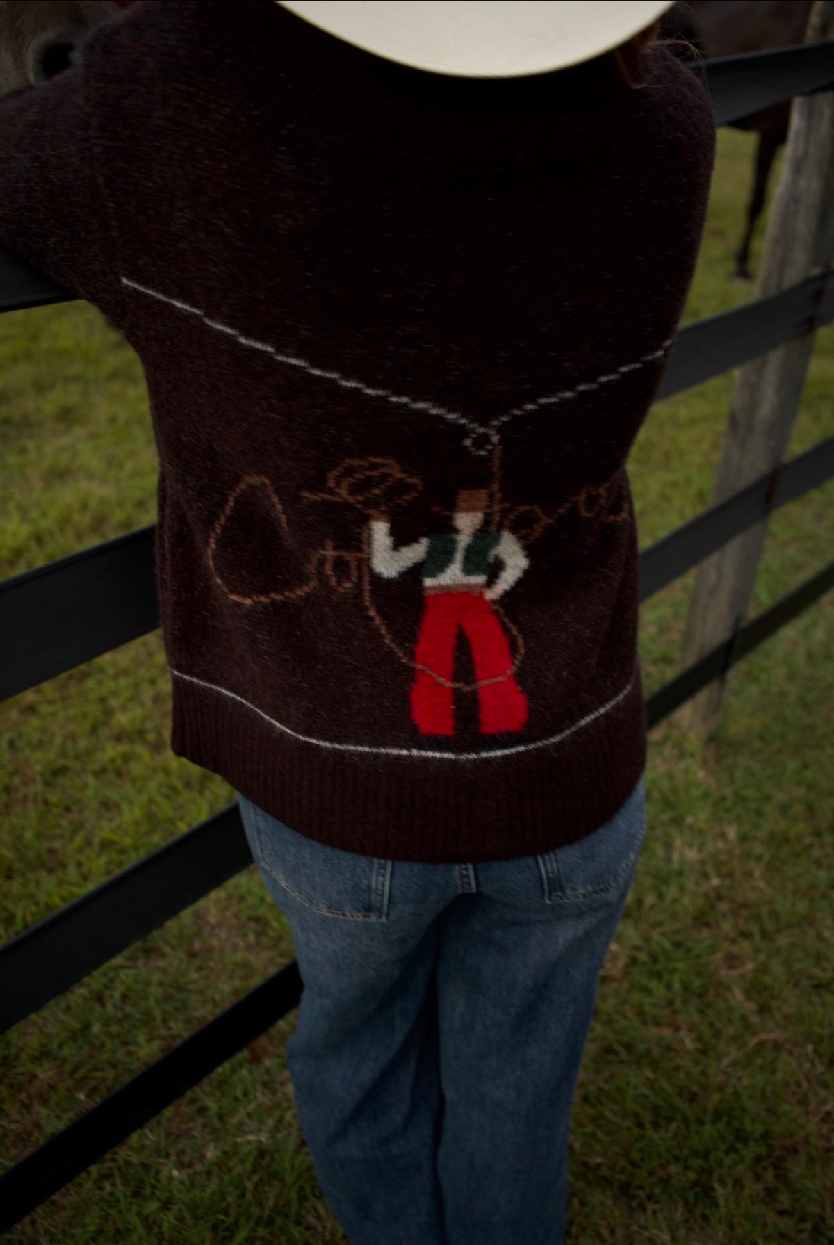 ROWDY ZIP-UP SWEATER