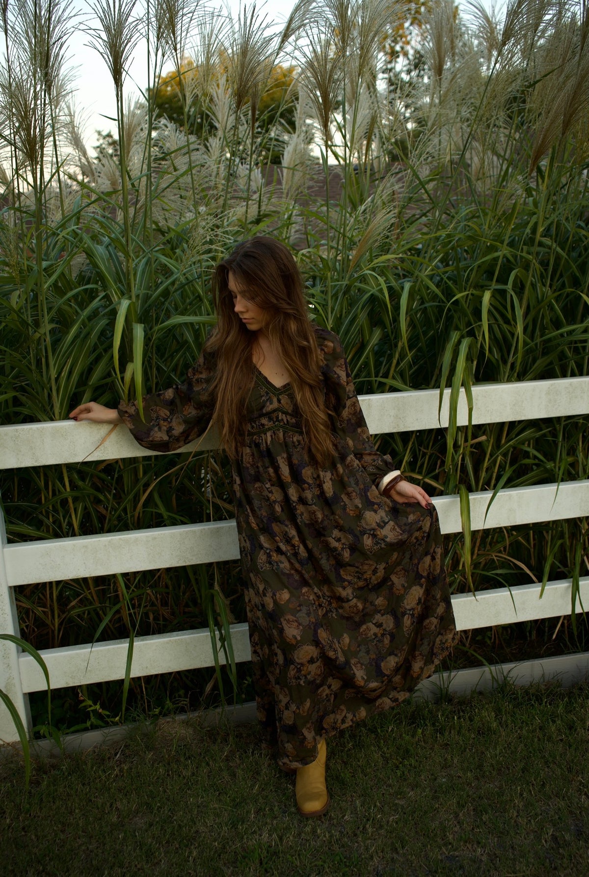 VINTAGE FLORAL MAXI DRESS